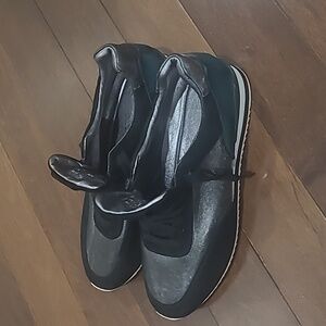 JOHNSTON & MURPHY WOMEN'S LEATHER SNICKERS SHOES 10